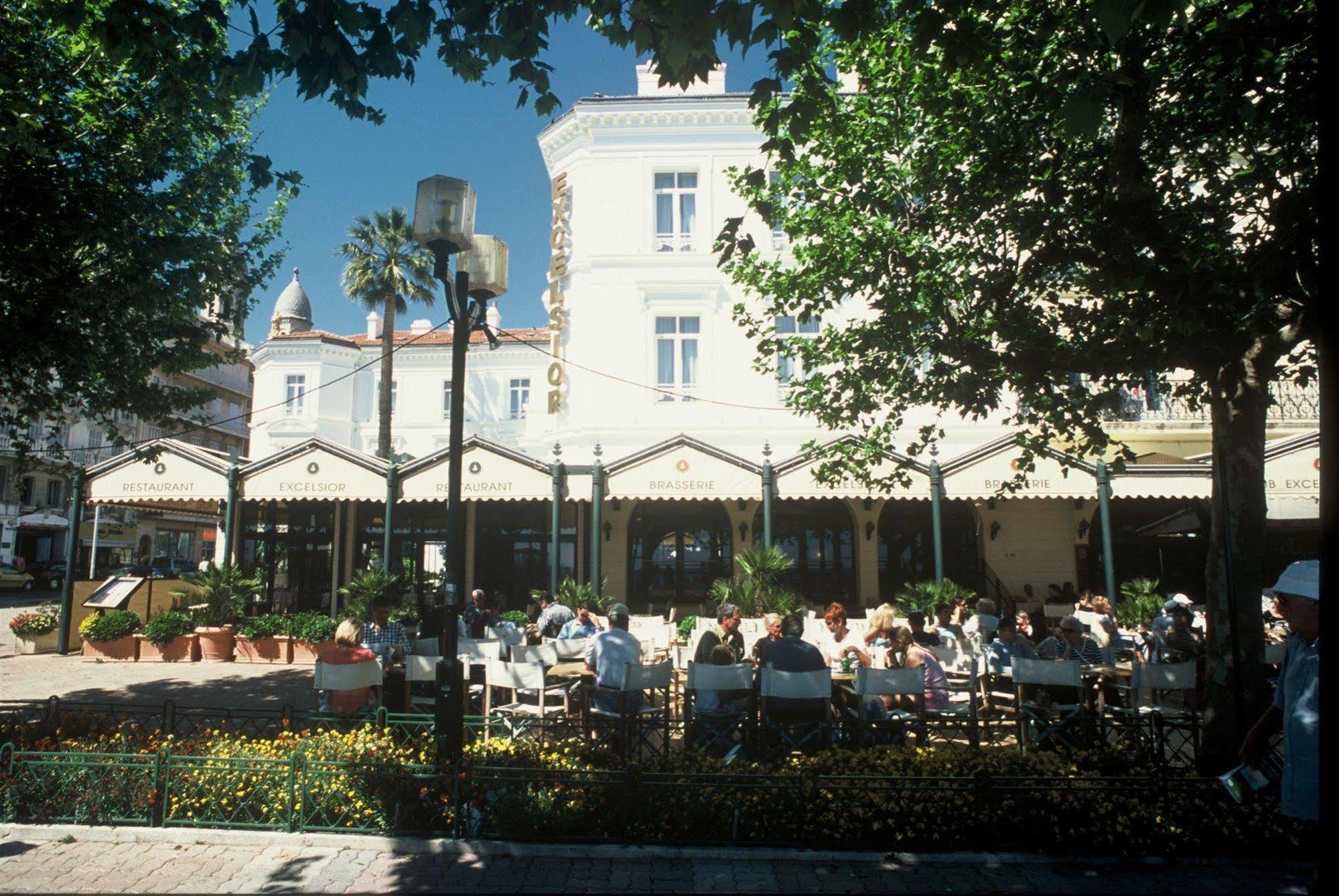 Hotel Excelsior Saint-Raphaël Esterno foto